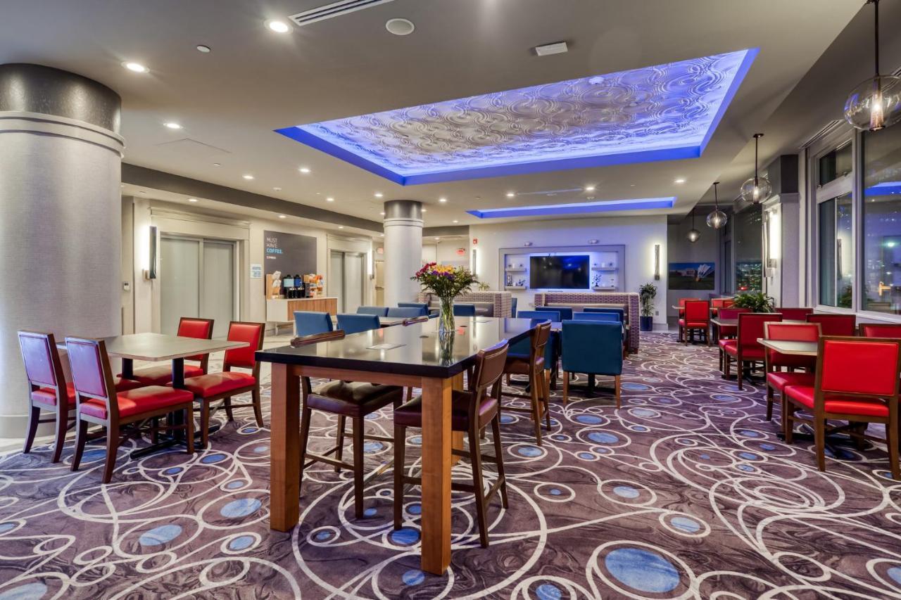Holiday Inn Express - Kansas City Downtown By Ihg Екстер'єр фото